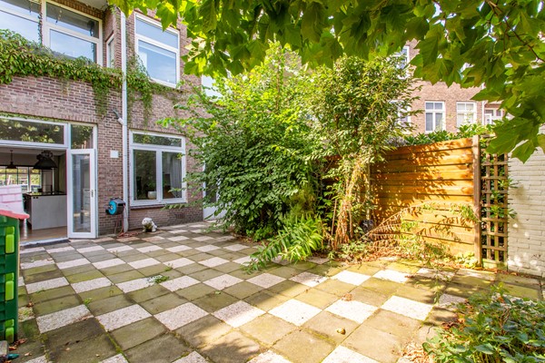 Medium property photo - Abrikozenplein 13, 2564 PE Den Haag